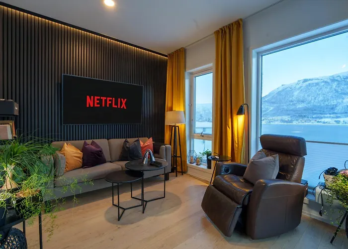 By The Sea And Mountains Apartamento Tromsø